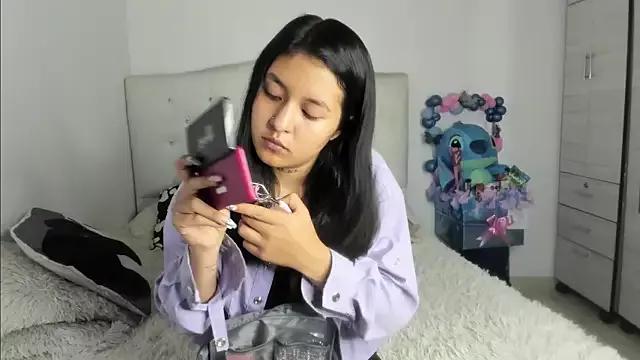 Bunnie_Sc on StripChat 