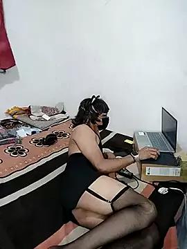 Burbujapetite on StripChat 