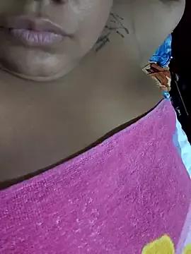 Carlabrasileira on StripChat 
