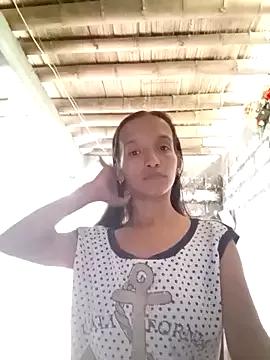 CarolineHans on StripChat 