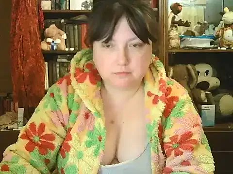 CarrieQPeach — hi all!