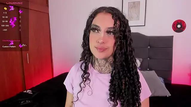 Cata_green on StripChat 