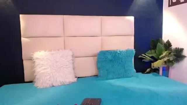 Catalina_sans on StripChat 