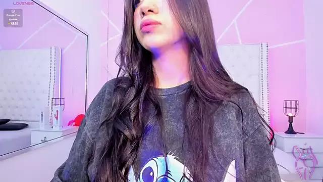 celeste_wayne on StripChat 