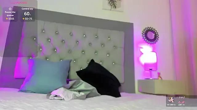 Celestial_shine on StripChat 