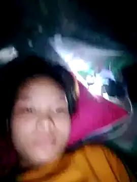 CloudyChu on StripChat 