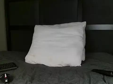 Creamie- on StripChat 