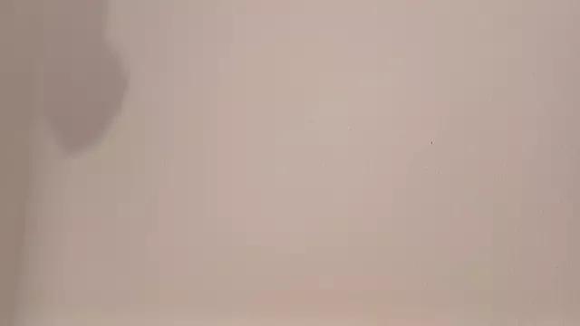 crossdress_lo on StripChat 