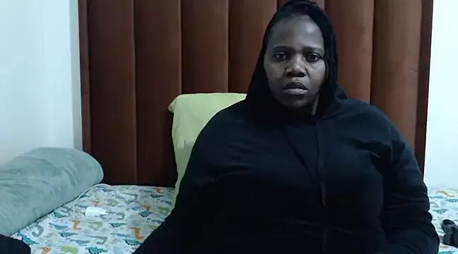 Curvybebe on StripChat 