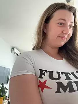 curvyflawless on StripChat 
