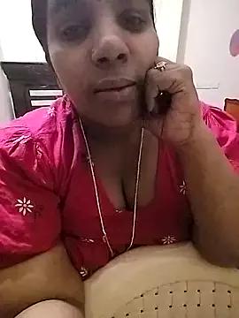 cute-devi on StripChat 