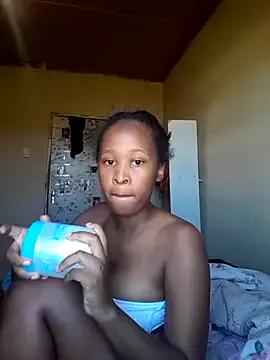 daddysgirly20 on StripChat 
