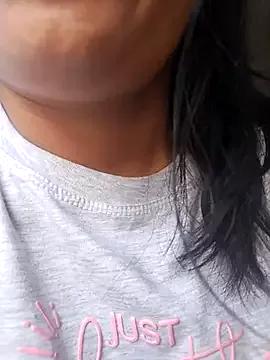 Danna-linyi on StripChat 