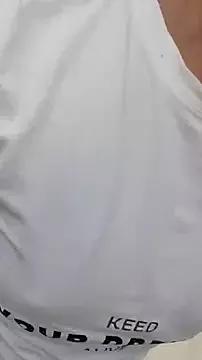 DaraBeckett on StripChat 