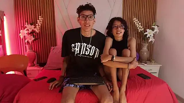 DarkCouple69 on StripChat 