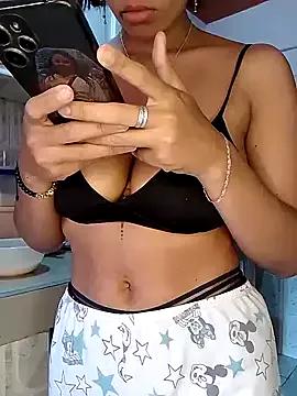 dayancarolina_ on StripChat 