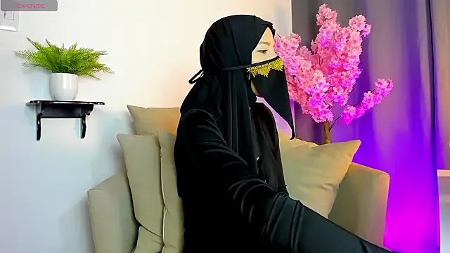 dolunay_farah's avatar