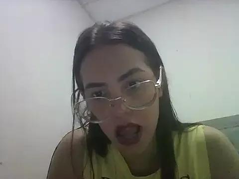 Dulcecitarica on StripChat 