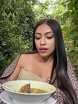 Effy_Bonny on StripChat 