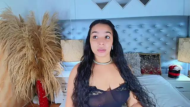 EileenBenzon on StripChat 