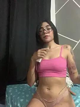 ElaRose_12 on StripChat 