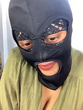 Elee_tylor on StripChat 