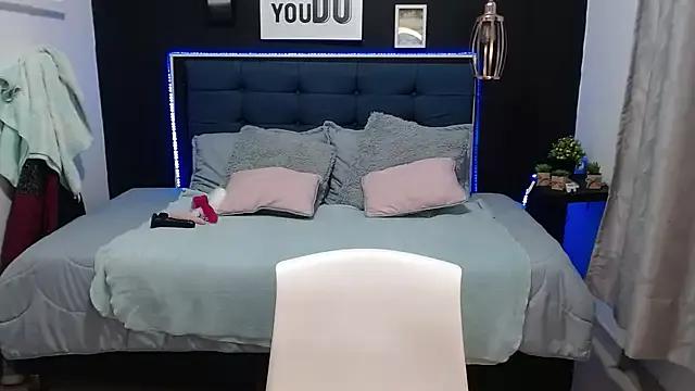 Elektra_xx on StripChat 