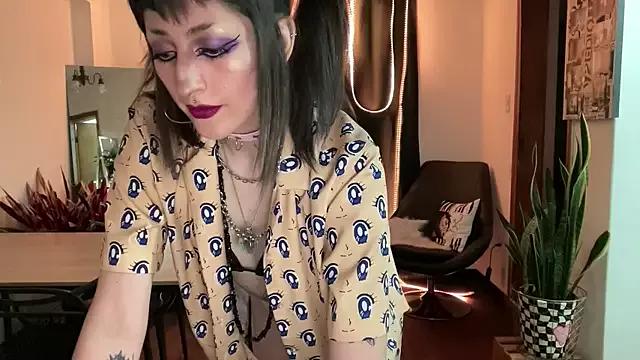 ELENA_UMBRA on StripChat 
