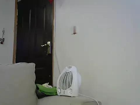 Ellah_rae on StripChat 