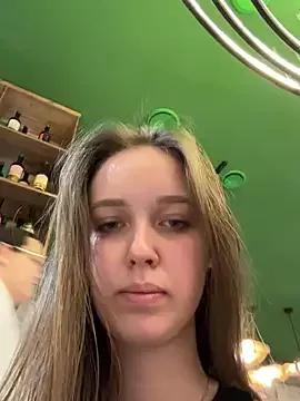 ElliRose on StripChat 