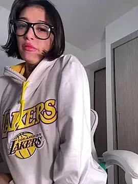 Elodieth__07 on StripChat 