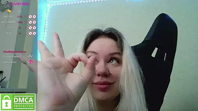 elven_dreams_ on StripChat 