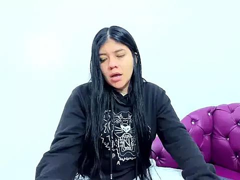 Ema_Mia_messy on StripChat 