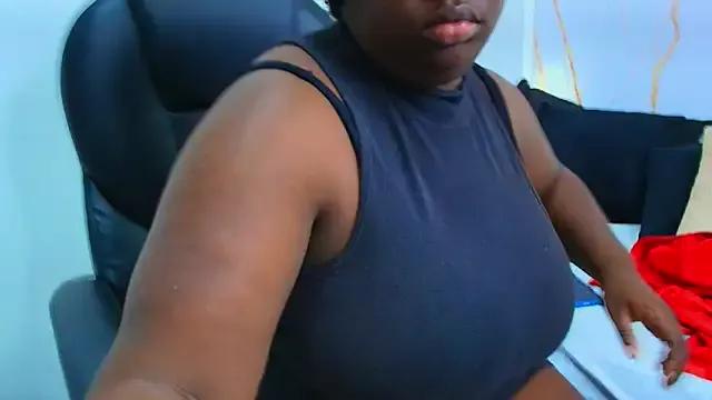 Emiily_cooper1 on StripChat 