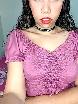 emma-19- on StripChat 