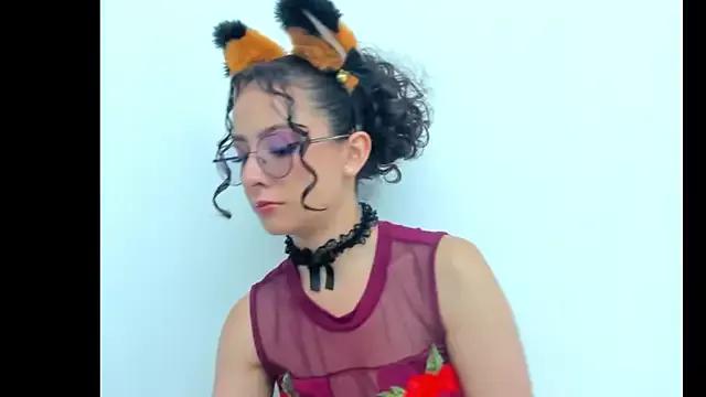 Emma_belle02 on StripChat 