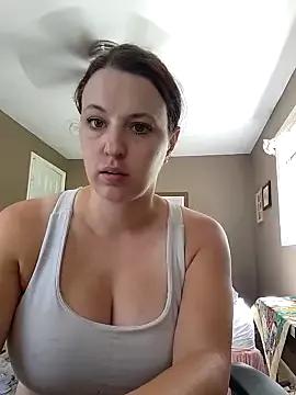 EmmaNightx on StripChat 