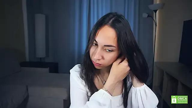 ErleneEggett on StripChat 
