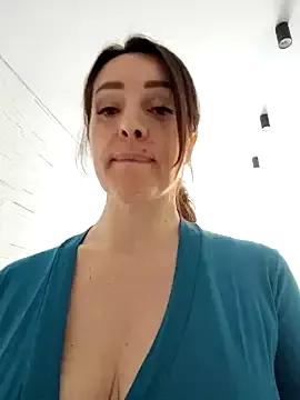 EvaXOAir on StripChat 