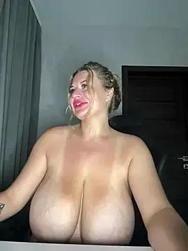 Evellyn on StripChat 
