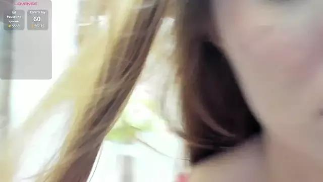 Evelyn_Myers on StripChat 