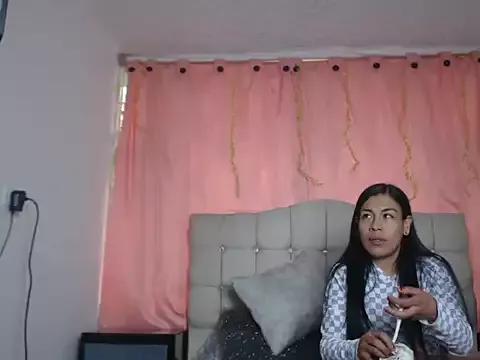 evy_swett1 on StripChat 