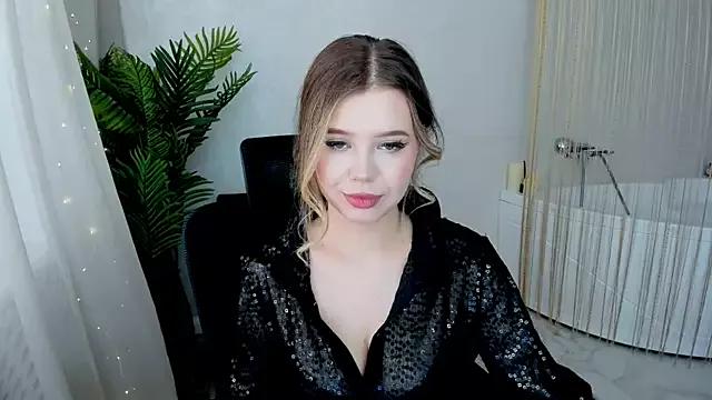 FollowLovee on StripChat 
