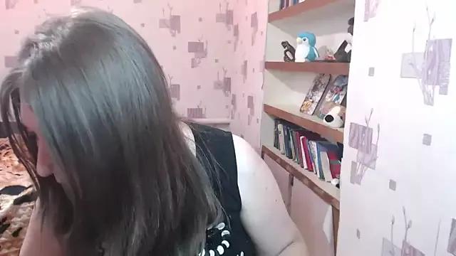 FOXI_SENDS on StripChat 