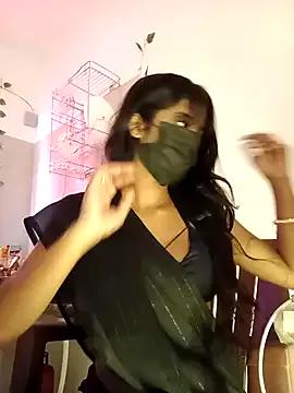 Gelinaa on StripChat 