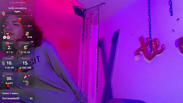 Genesisrea__ on StripChat 