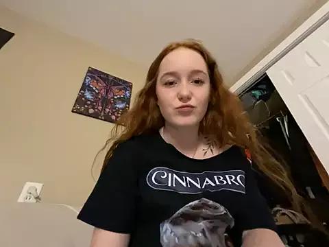 gingerbabe18 on StripChat 