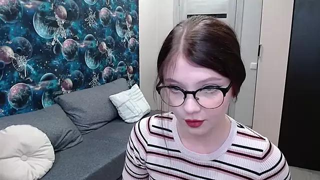GinnyBlacky on StripChat 
