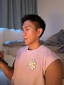 gooodboiii — Freechat on StripChat