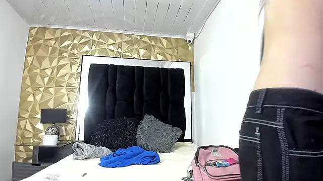 gugga_angels on StripChat 